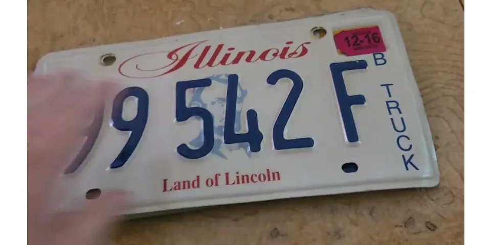 What are D truck plates Illinois?